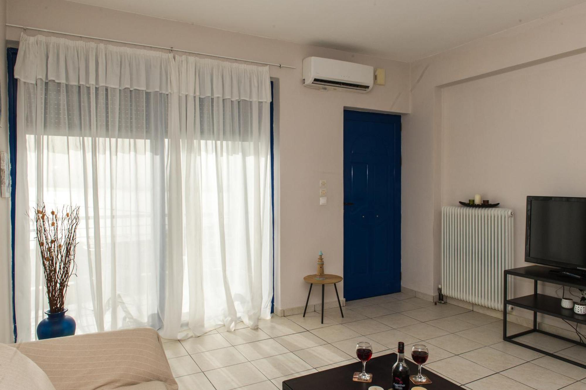 Kamari Blue Apartments Kalamata Esterno foto