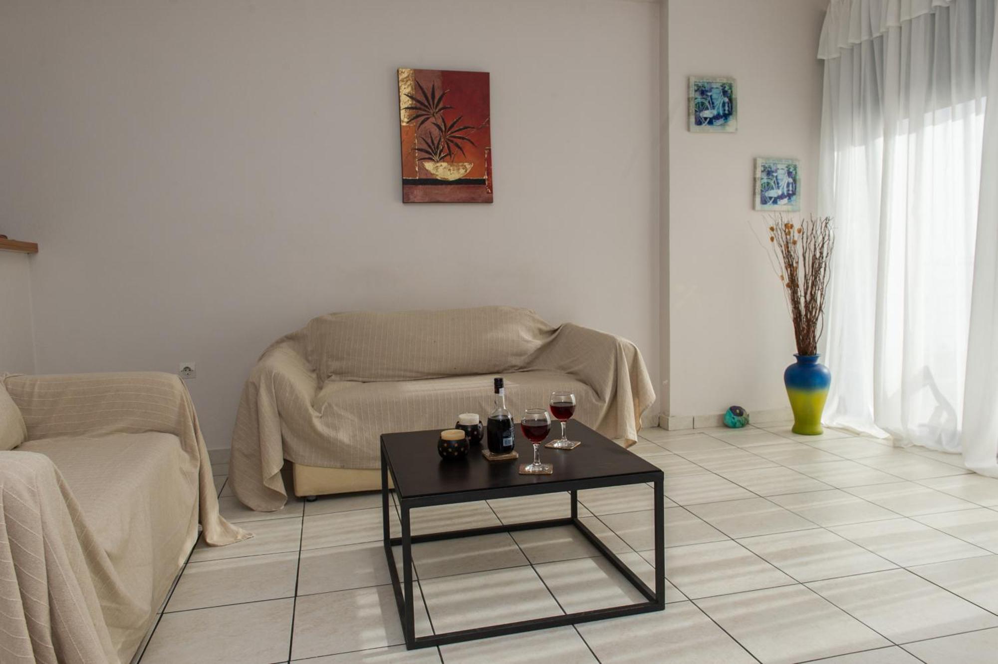 Kamari Blue Apartments Kalamata Esterno foto
