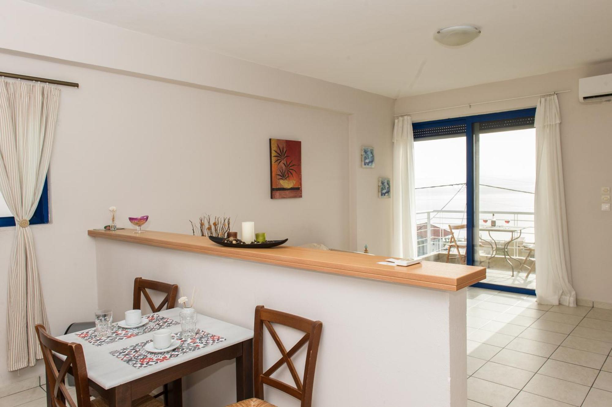 Kamari Blue Apartments Kalamata Esterno foto