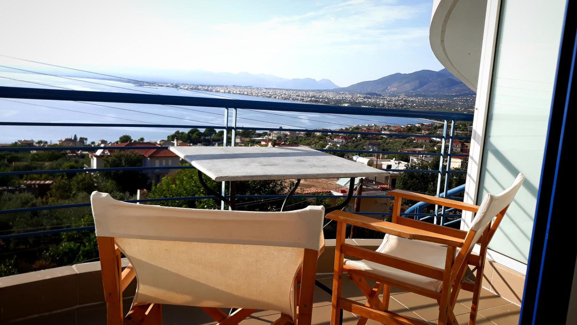 Kamari Blue Apartments Kalamata Esterno foto